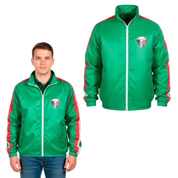 Rompevientos con logo impreso de México, bolsas laterales, resorte en las mangas y gorro plegable oculto en el cuello.