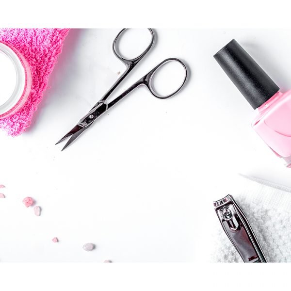 Set de manicura ovalado.