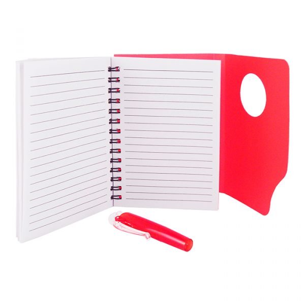 Libreta de plástico con bolígrafo.