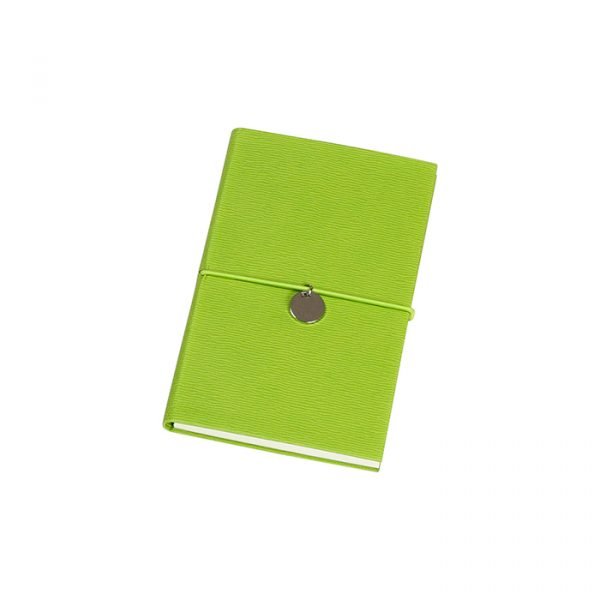 Libreta con 96 hojas.
