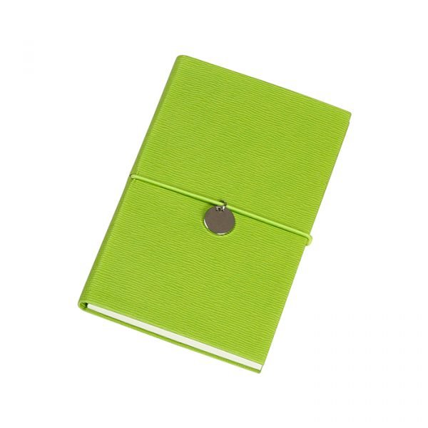 Libreta con 96 hojas.