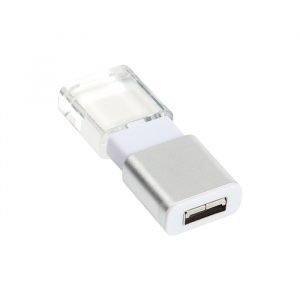 Memoria USB 8 GB.