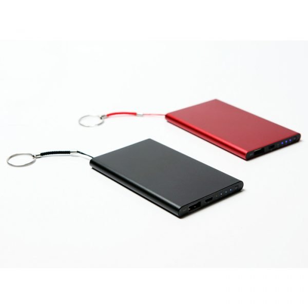 Cargador portátil metálico de 4,000 mAh.